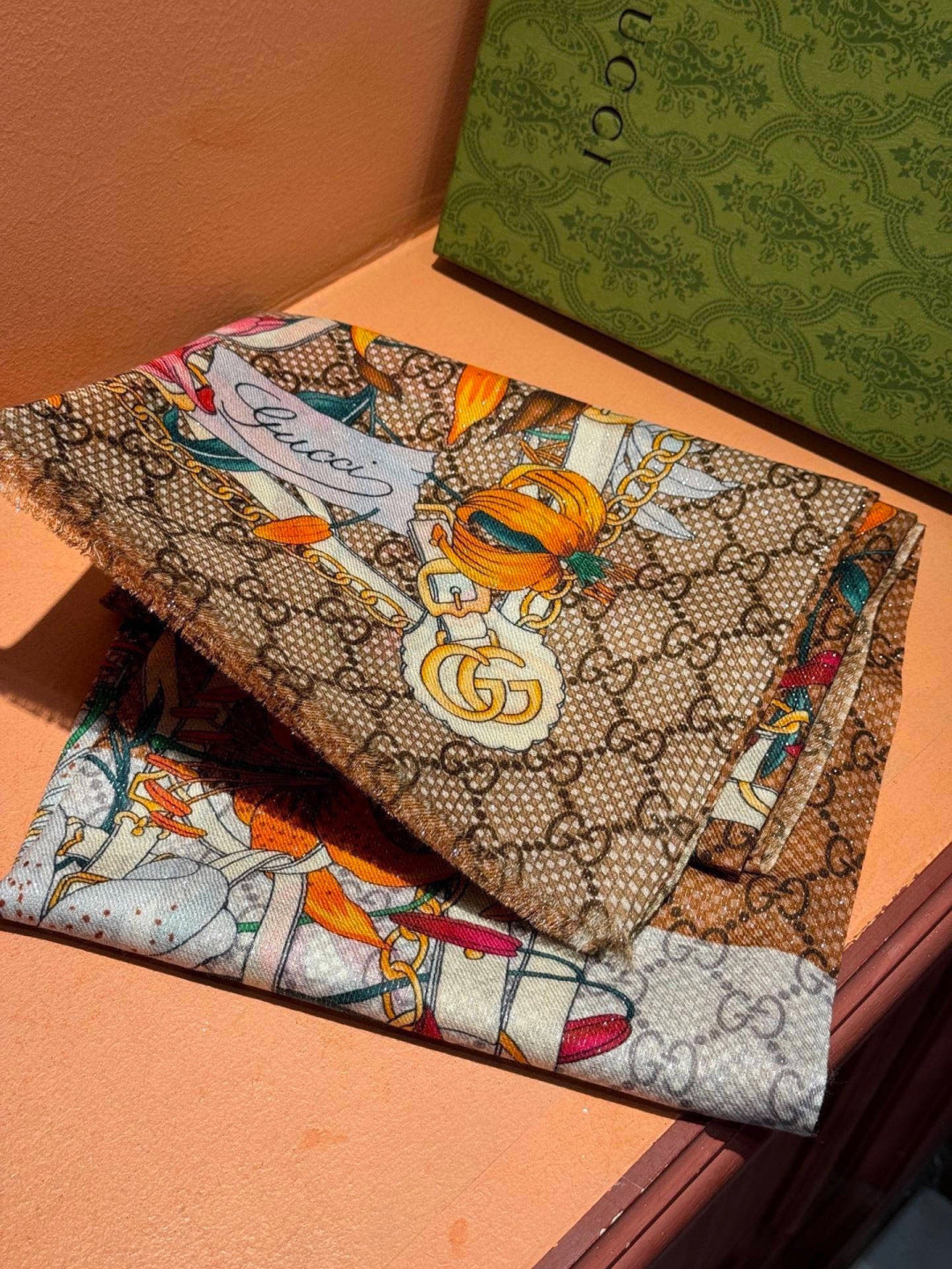 GUCCI 26S SCARF 200 IN CASHMERE AND SILK 315131