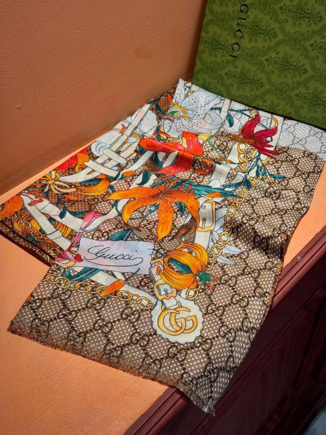 GUCCI 26S SCARF 200 IN CASHMERE AND SILK 315131