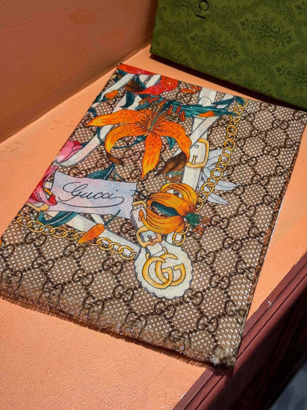 GUCCI 26S SCARF 200 IN CASHMERE AND SILK 315131