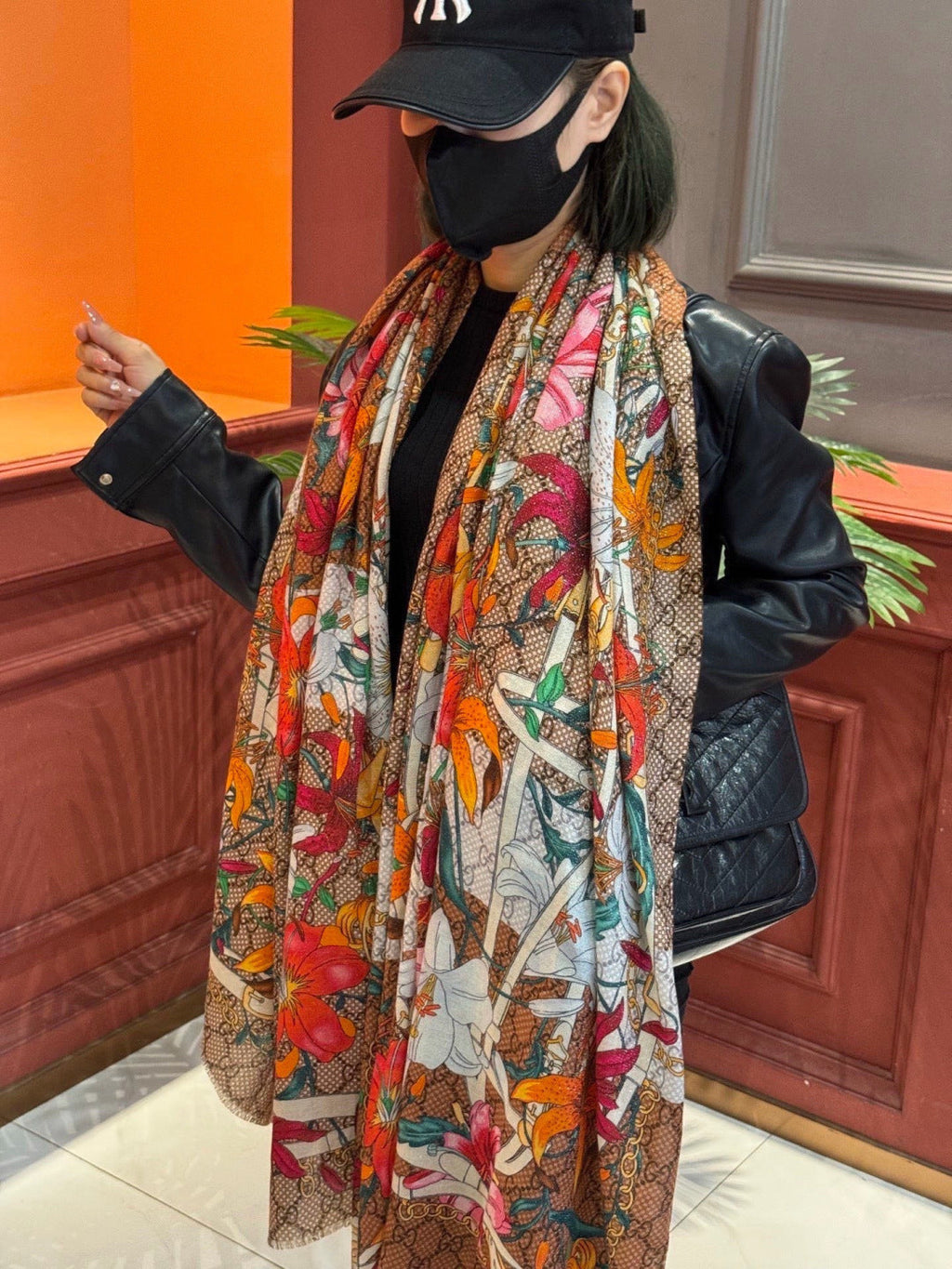 GUCCI 26S SCARF 200 IN CASHMERE AND SILK 315131