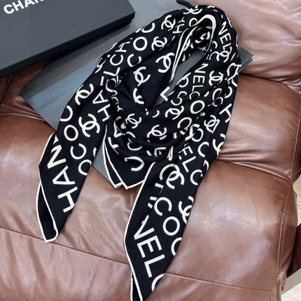 CHANEL 26S SCARF 135 IN SILK AND CASHMERE 510999