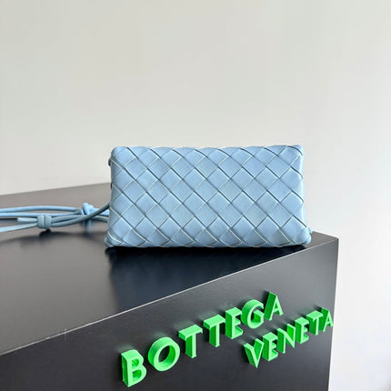 CONCERT POUCH 18.5 IN LIGHT BLUE LAMBSKIN