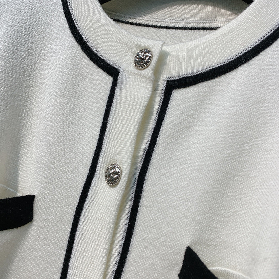 CHANEL 26S CARDIGAN JACKET 671