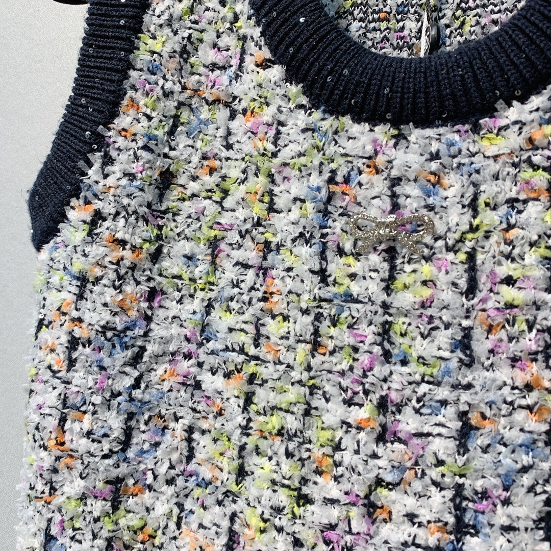 CHANEL 26S SLEEVELESS CREW NECK DRESS 823