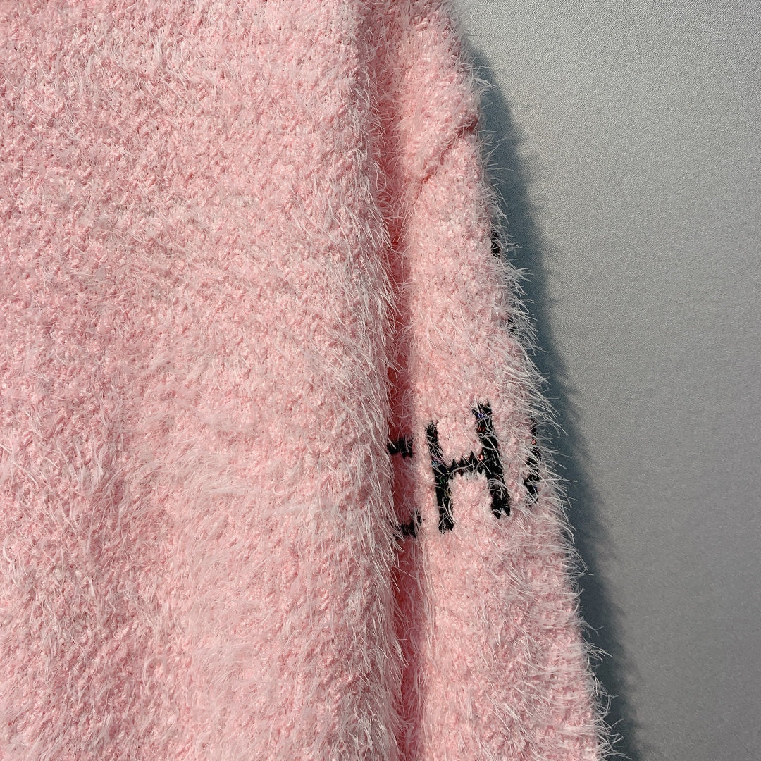 CHANEL 26S CREW NECK SWEATER 842