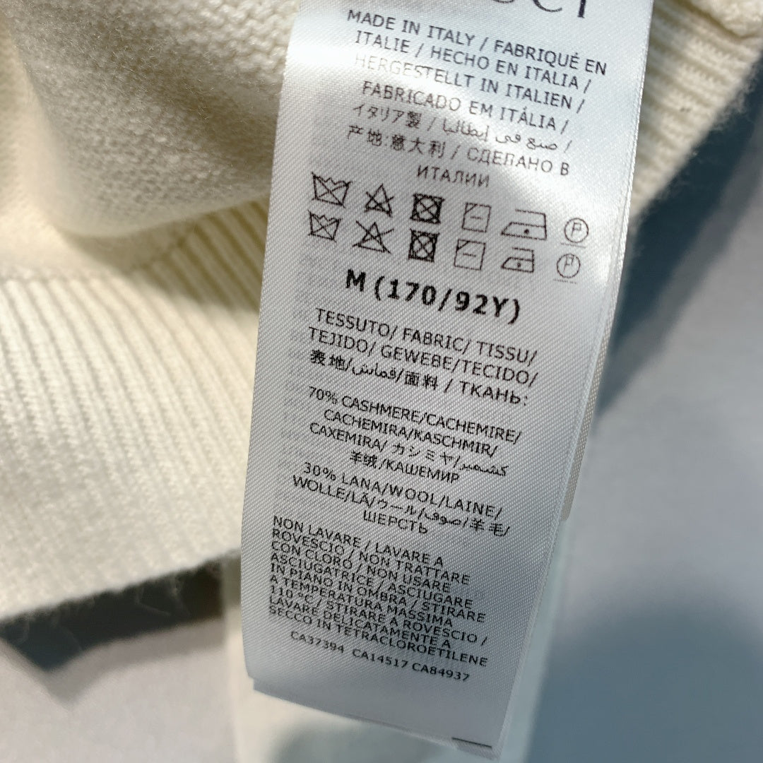 GUCCI 26S SWEATER 247