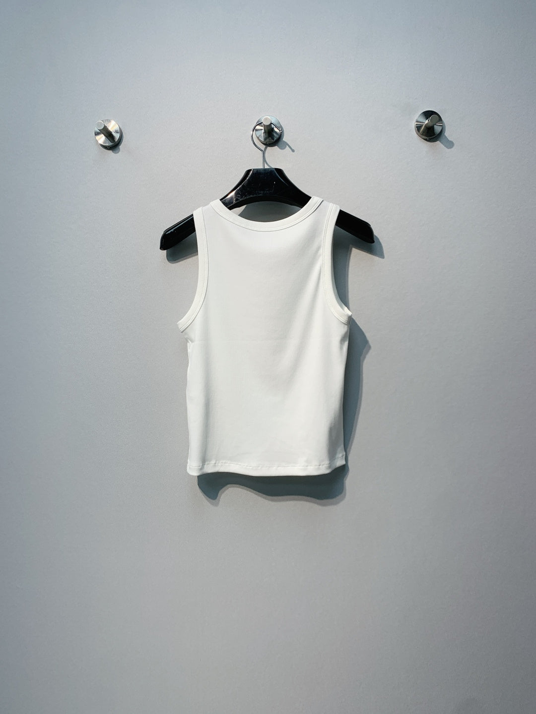CELINE 26S LOGO SLEEVELESS T-SHIRT 167