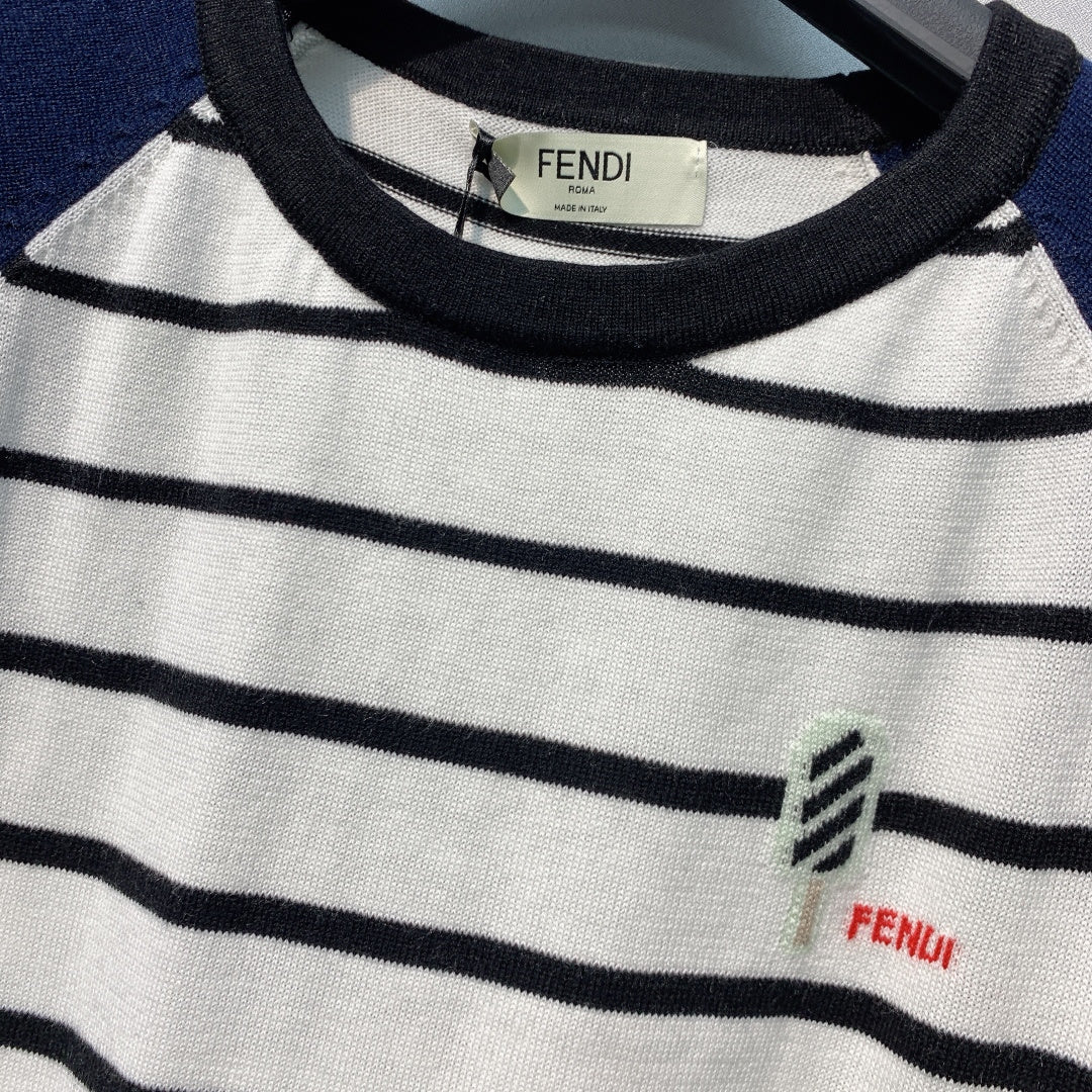 FENDI 26S SHORT SLEEVE T-SHIRT 058