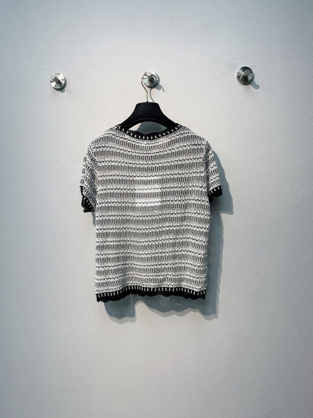 CHANEL 26S SHORT-SLEEVE KNIT TOP STYLE 1079