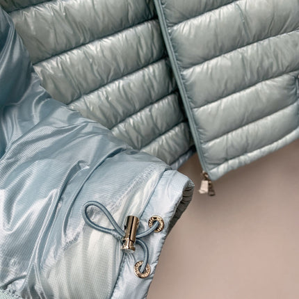 MONCLER 26S HOODED DOWN PUFFER JACKET 830
