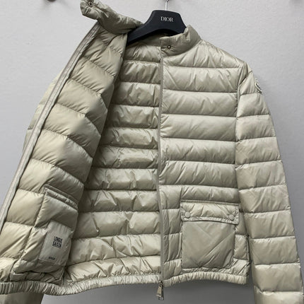 MONCLER 26S SHORT DOWN JACKET 791