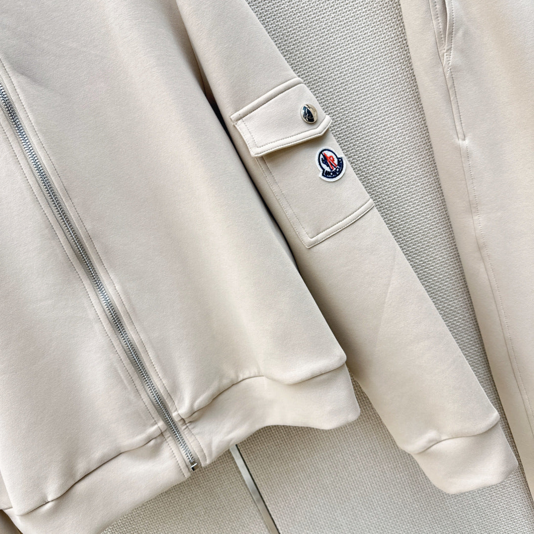 MONCLER 26S JACKET AND SWEATPANTS SET 494