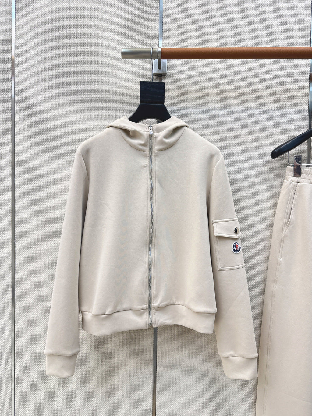 MONCLER 26S JACKET AND SWEATPANTS SET 494