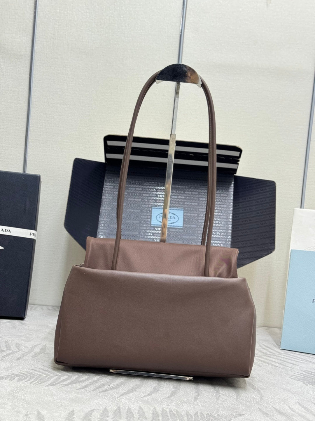 PRADA 26S  BONNIE HANDBAG 28 IN BROWN CALFSKIN