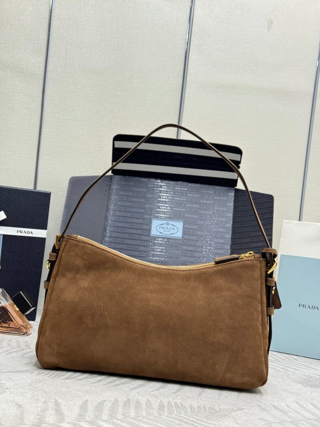 PRADA 26S SHOULDER BAG 36 IN BROWN LEATHER