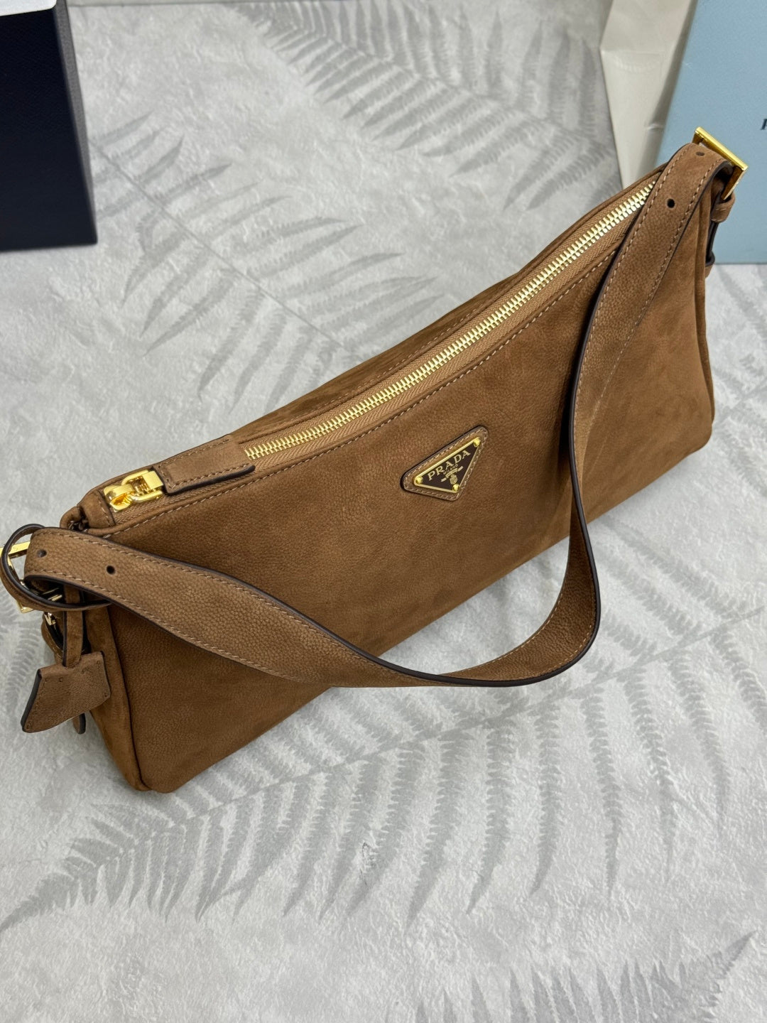 PRADA 26S SHOULDER BAG 36 IN BROWN LEATHER