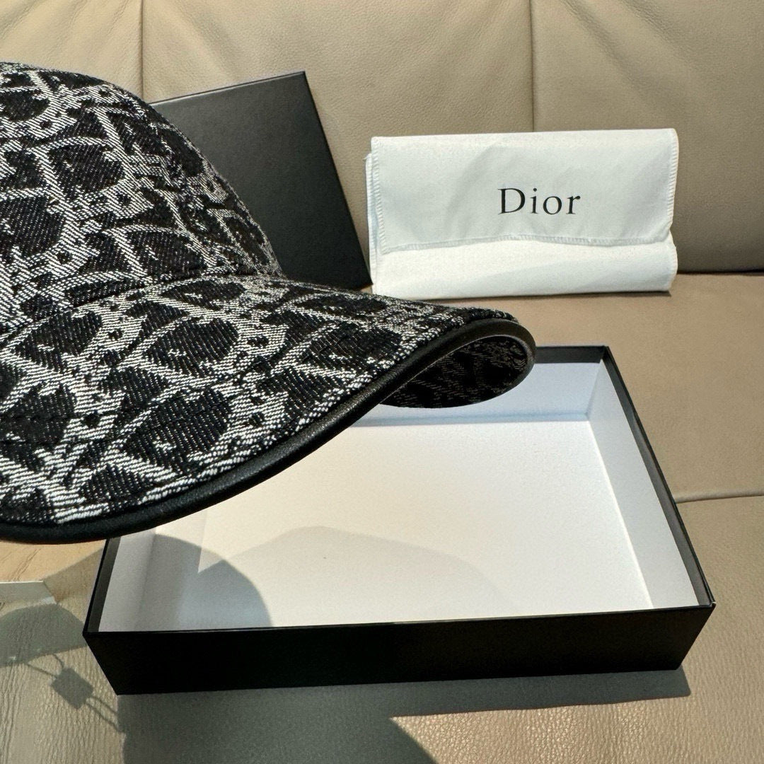 DIOR 26S MONOGRAM BASEBALL CAP STYLE 56