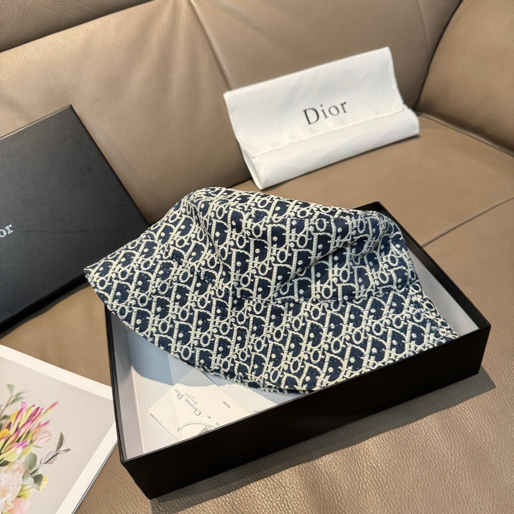 DIOR 26S BUCKET HAT STYLE 51