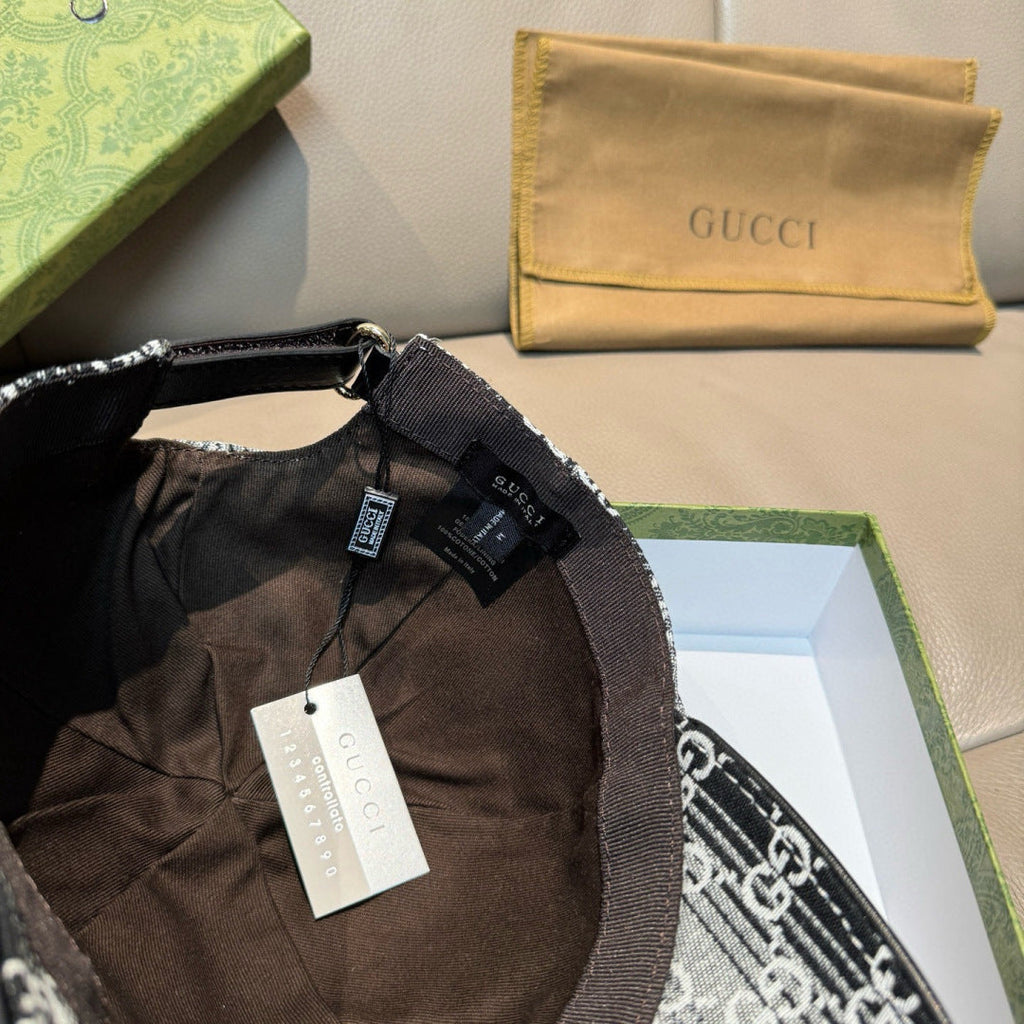 GUCCI 26S BASEBALL CAP STYLE 52
