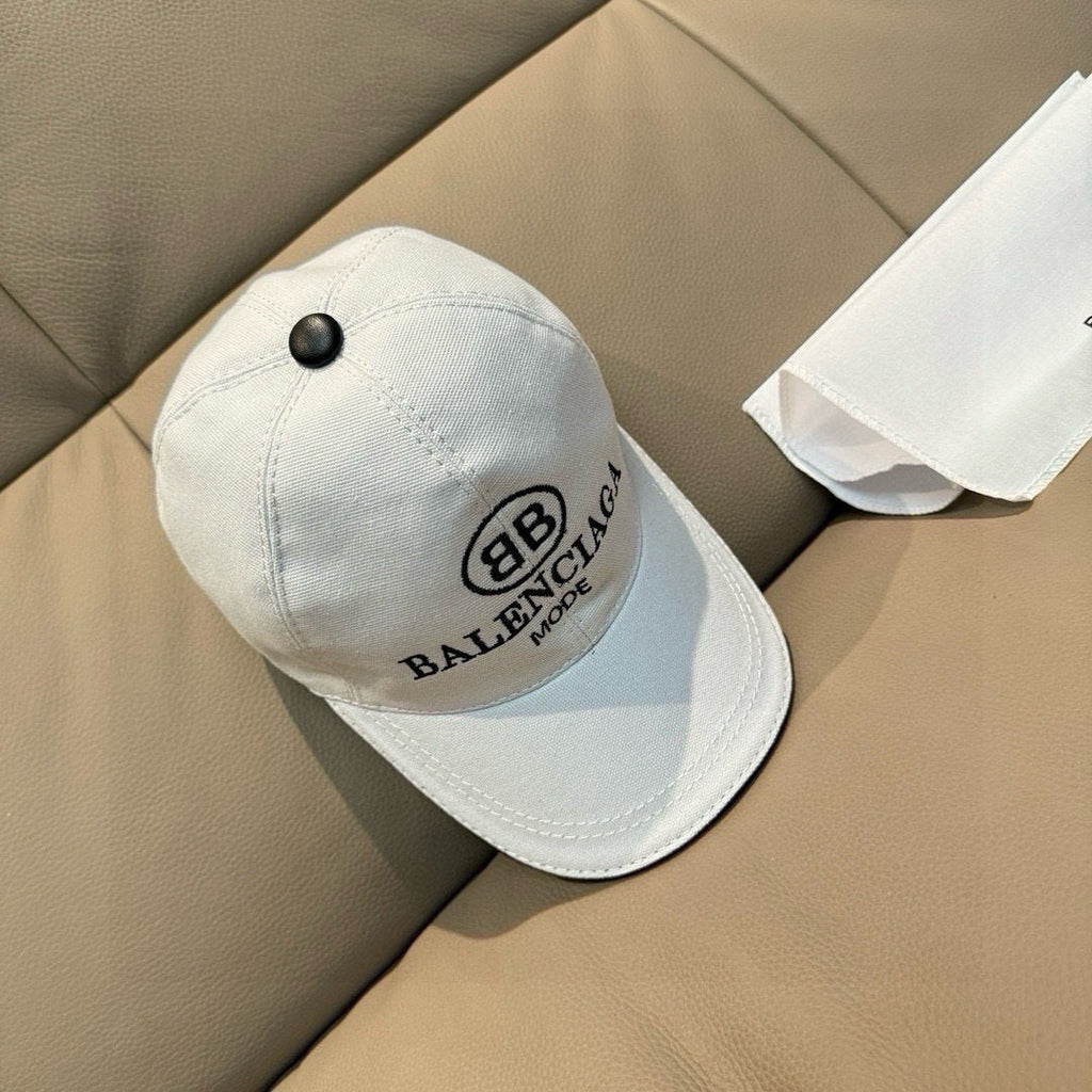 BALENCIAGA 26S BASEBALL CAP STYLE 31