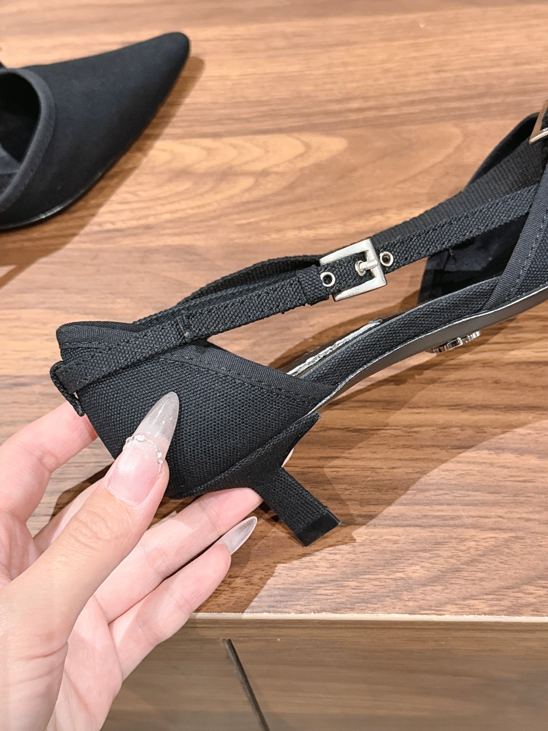PRADA 26S SLINGBACK KITTEN HEELS 45MM IN BLACK FABRIC STRAP BUCKLE