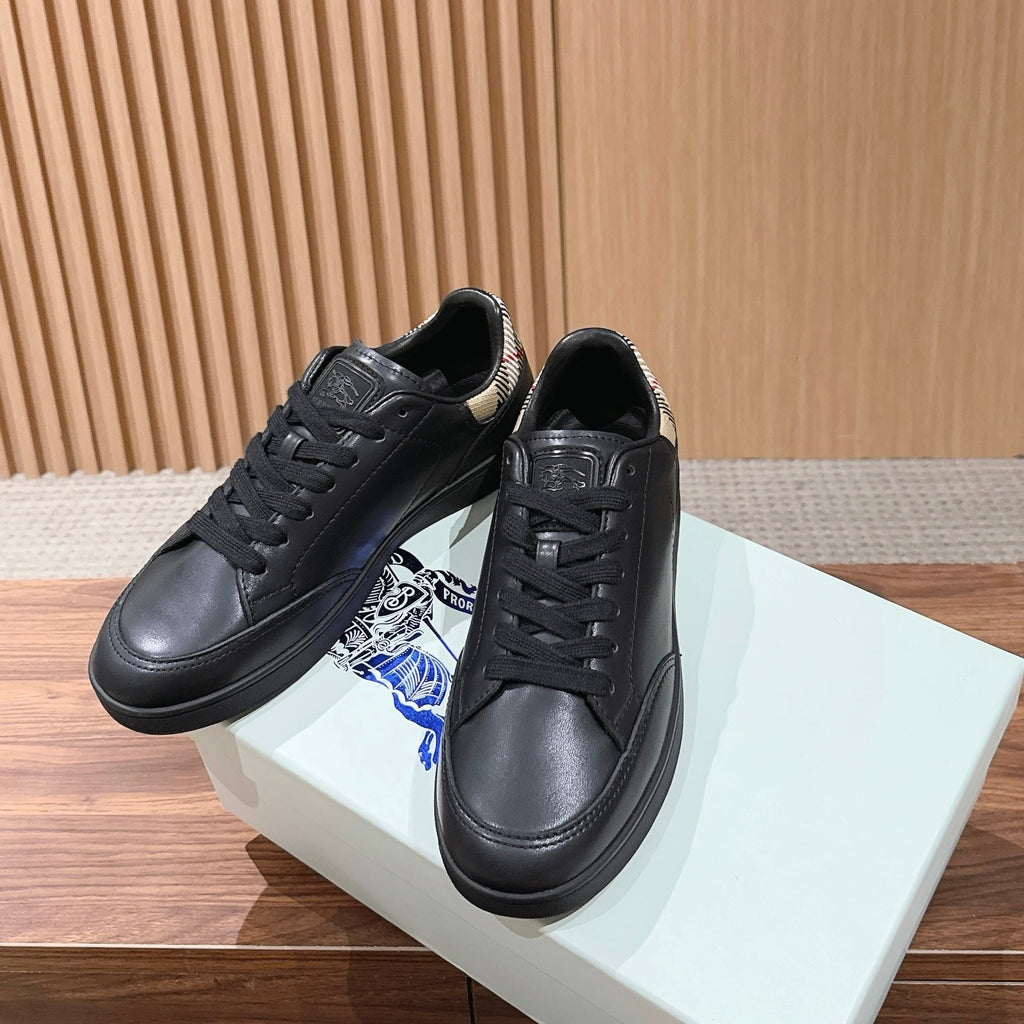 BURBERRY 26S SNEAKERS IN BLACK SOFT CALFSKIN
