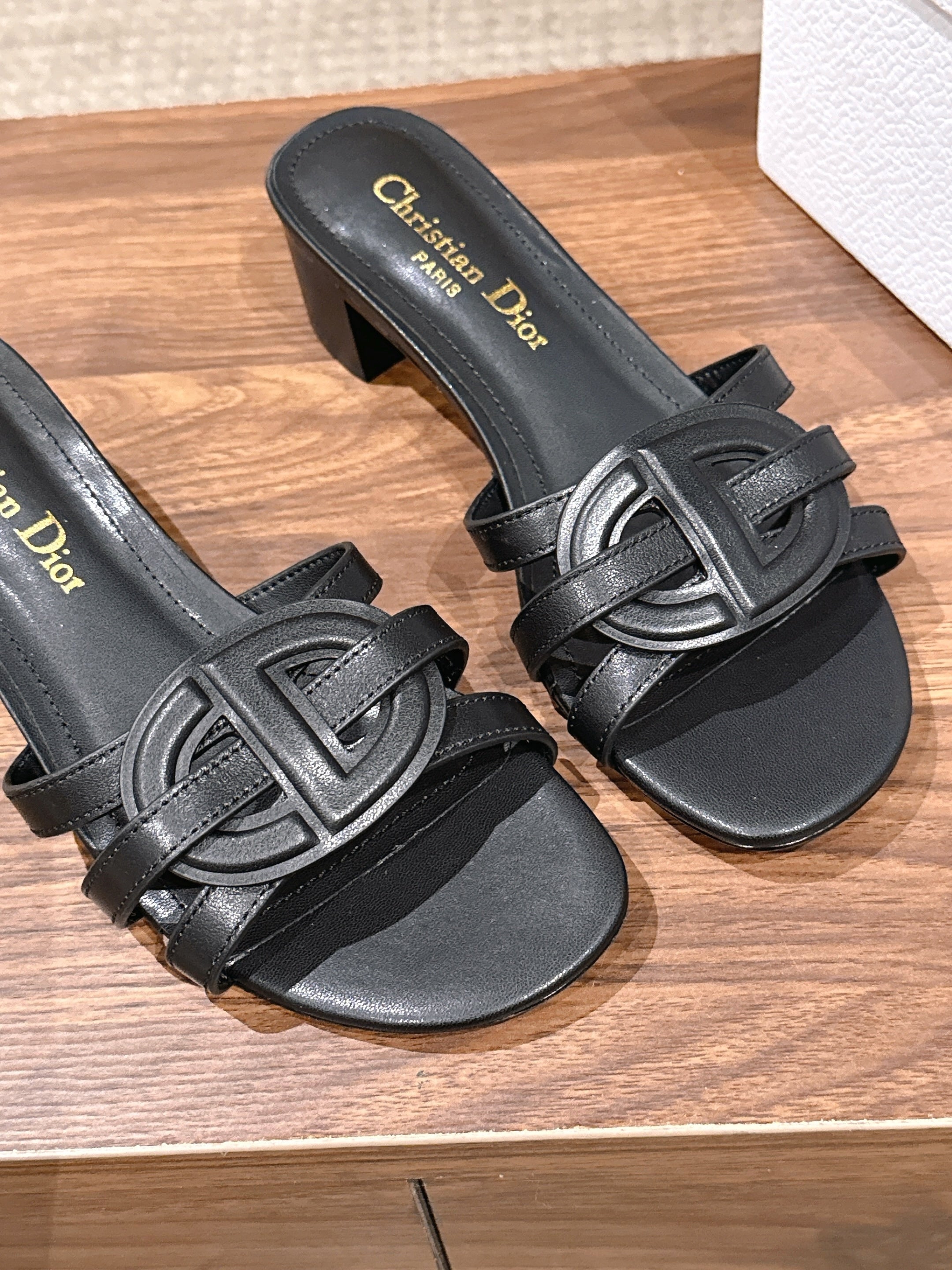 DIOR 26S HEEL SANDALS IN BLACK CALFSKIN STRAPPY
