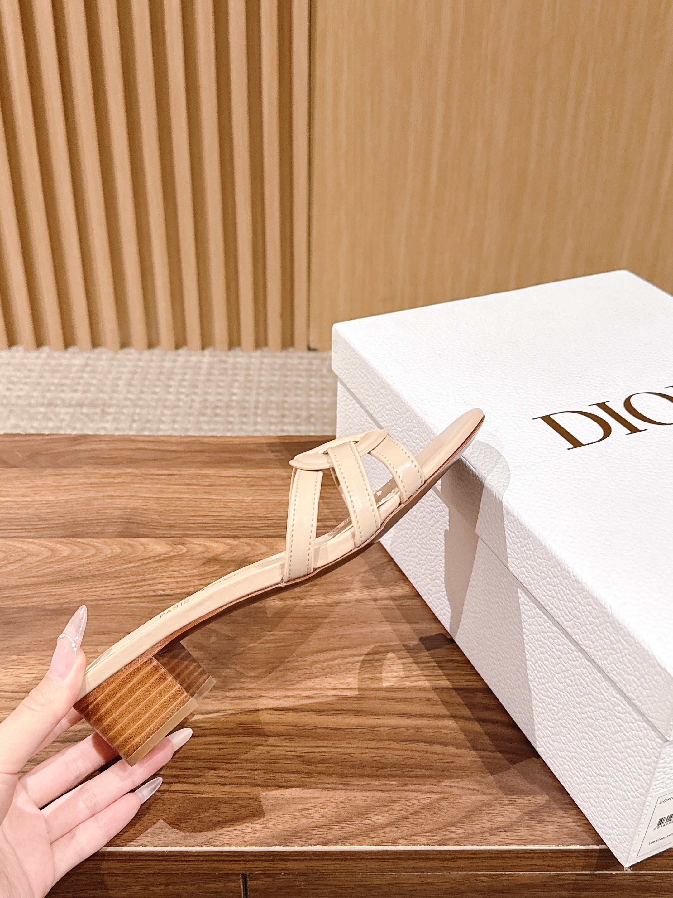 DIOR 26S HEEL SANDALS IN BEIGE CALFSKIN STRAPPY