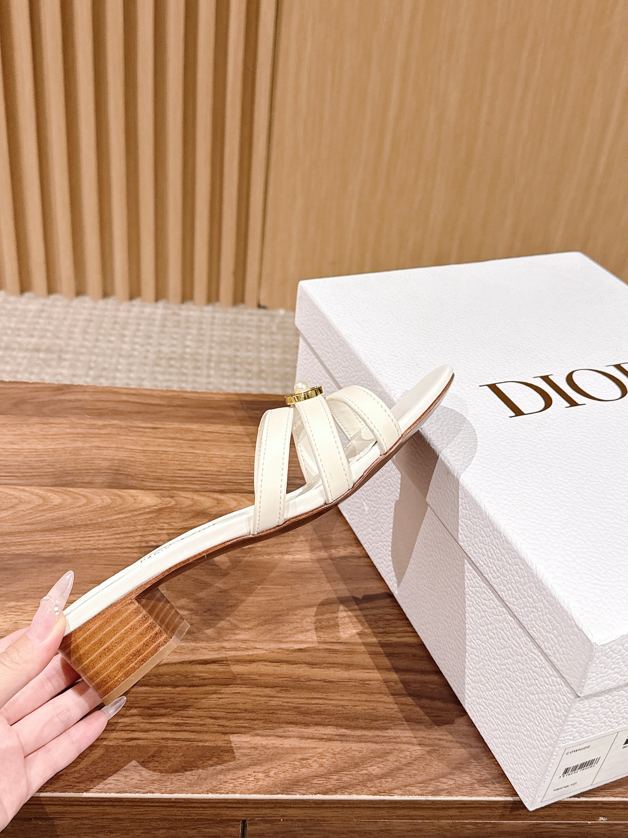 DIOR 26S MID HEEL SANDALS IN WHITE CALFSKIN MULTI STRAP GOLD HARDWARE