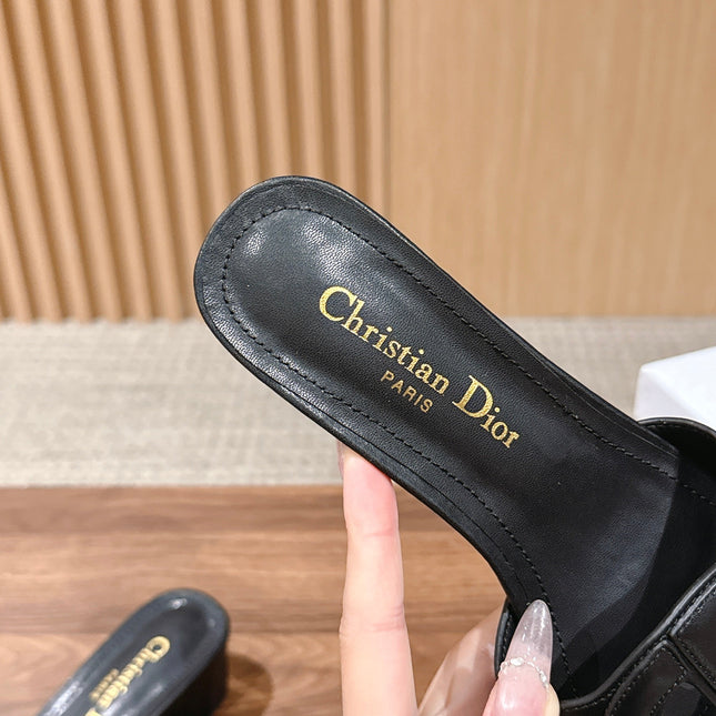 DIOR 26S LOW HEEL SLIDE SANDALS IN BLACK CALFSKIN PEARL GOLD BUCKLE