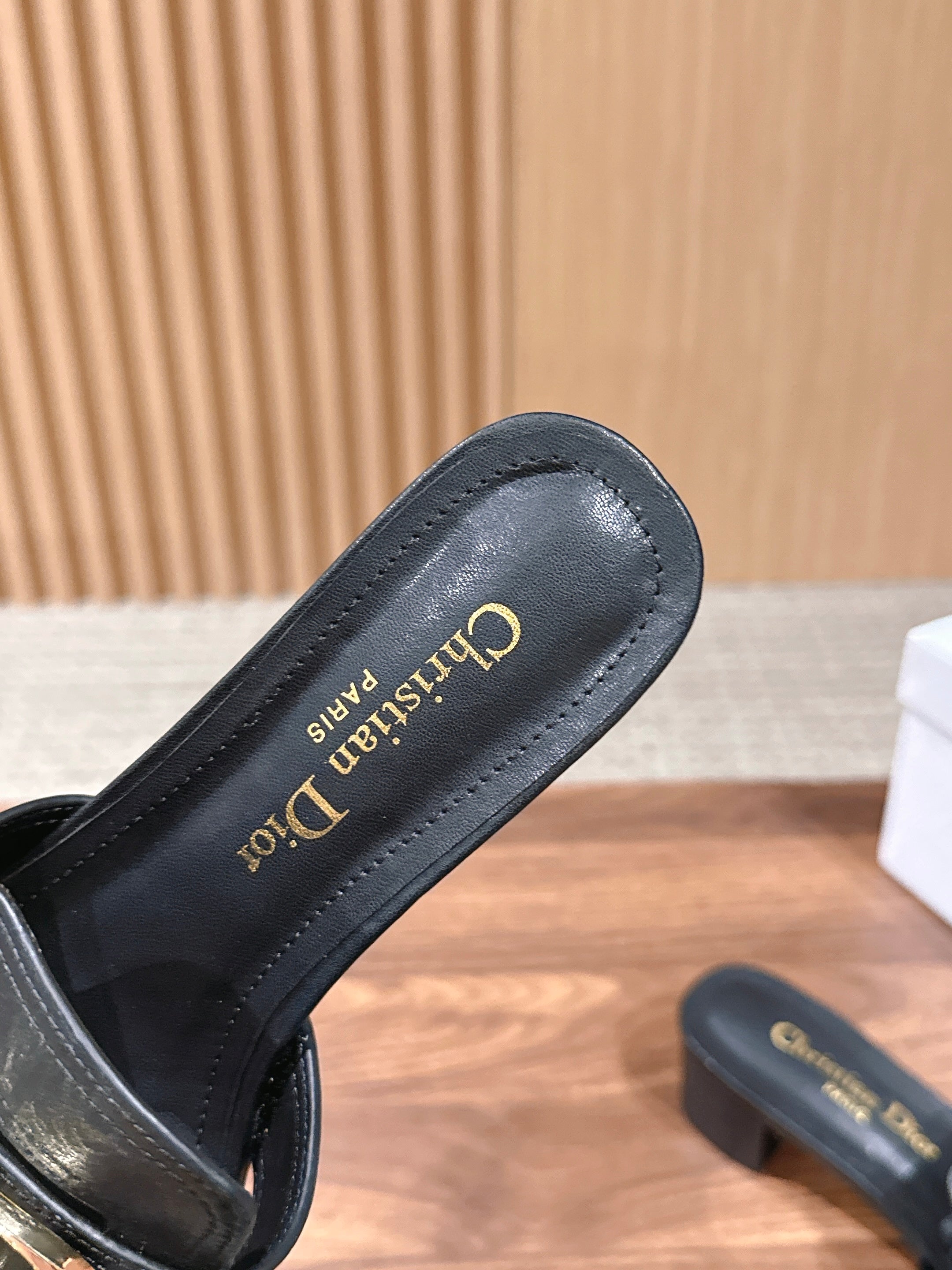 DIOR 26S LOW HEEL SLIDE SANDALS IN BLACK CALFSKIN GOLD PEARL BUCKLE