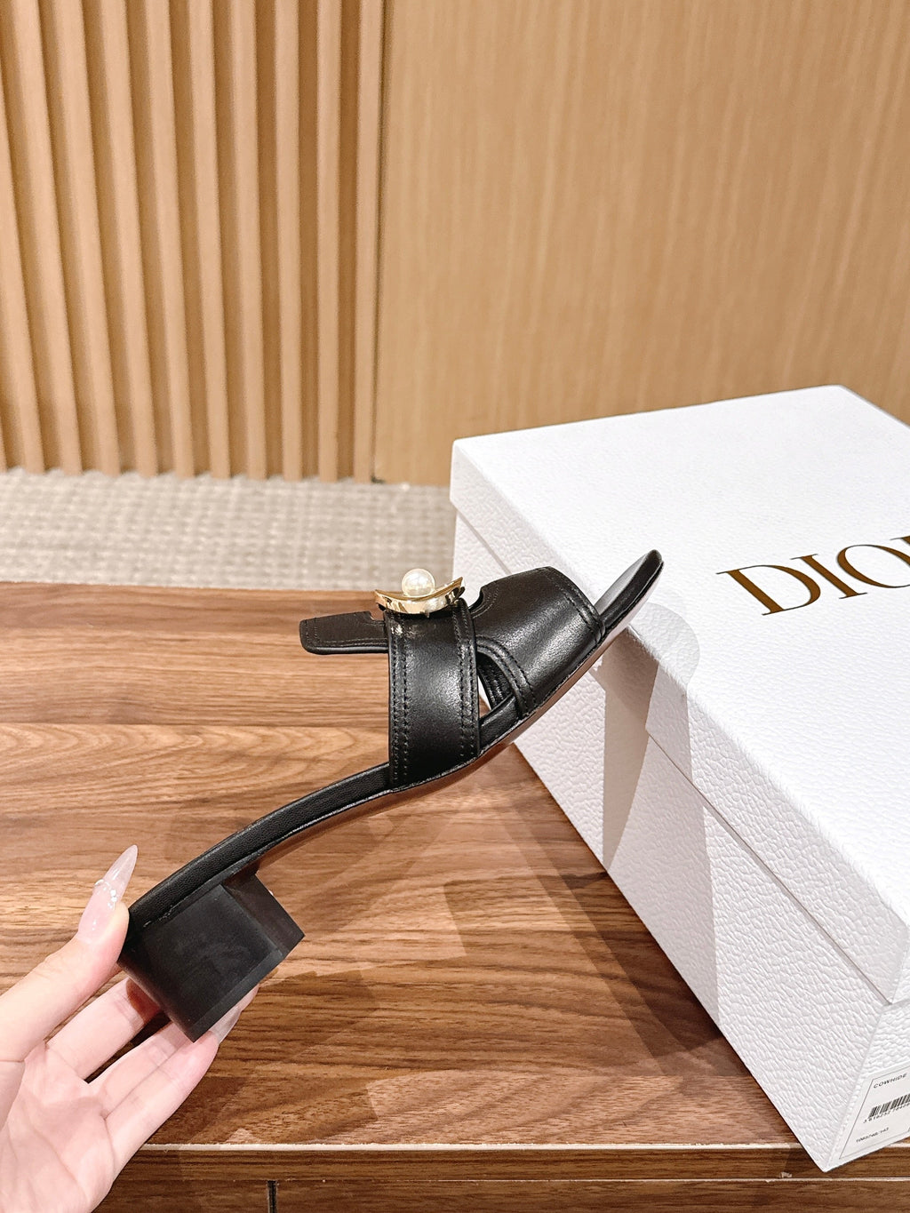 DIOR 26S LOW HEEL SLIDE SANDALS IN BLACK CALFSKIN GOLD PEARL BUCKLE