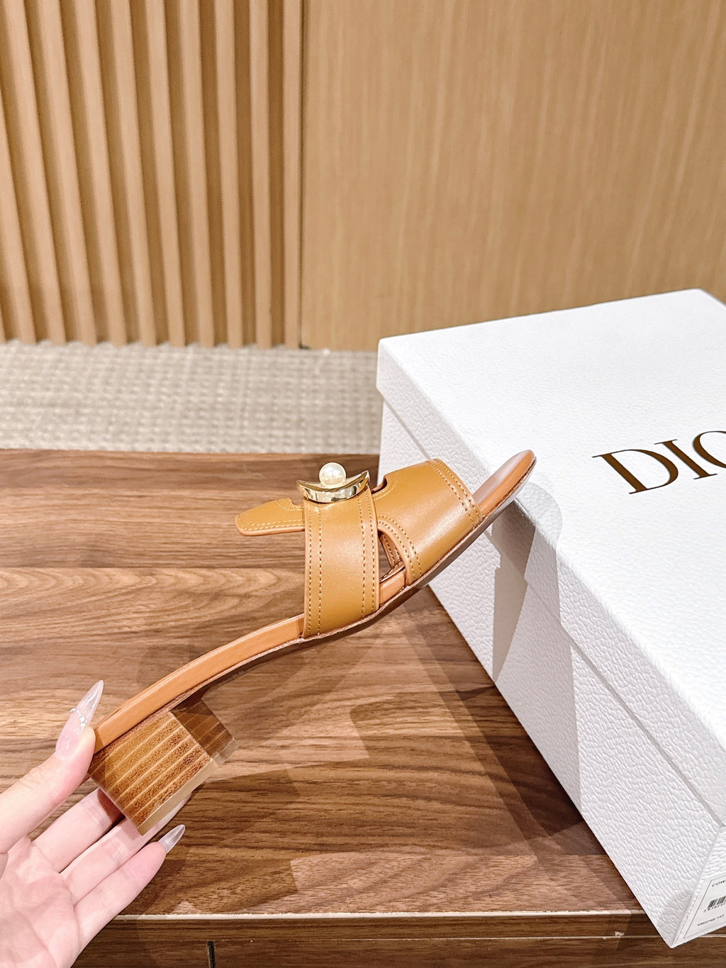 DIOR 26S LOW HEEL SLIDE SANDALS IN CARAMEL BROWN CALFSKIN GOLD PEARL BUCKLE