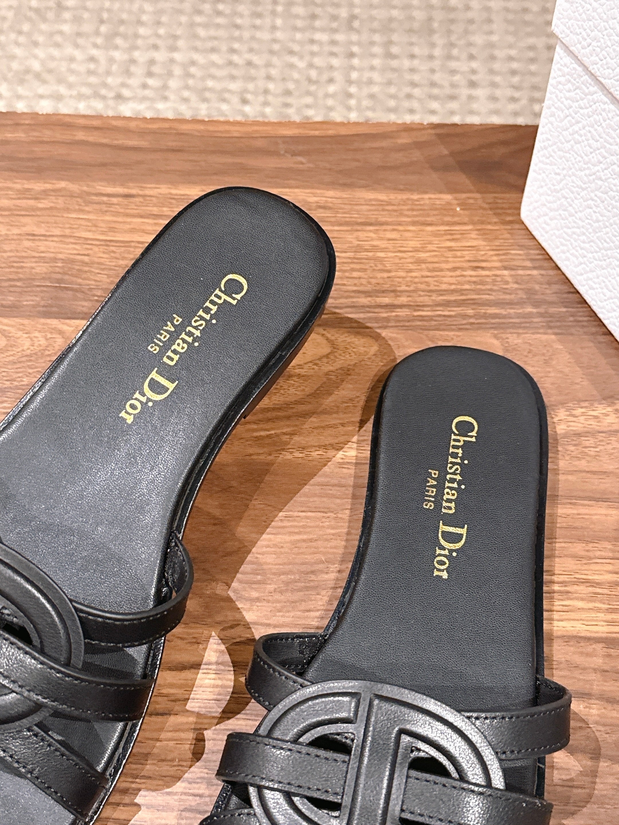 DIOR 26S SLIDE SANDALS IN BLACK CLUB WOVEN CALFSKIN