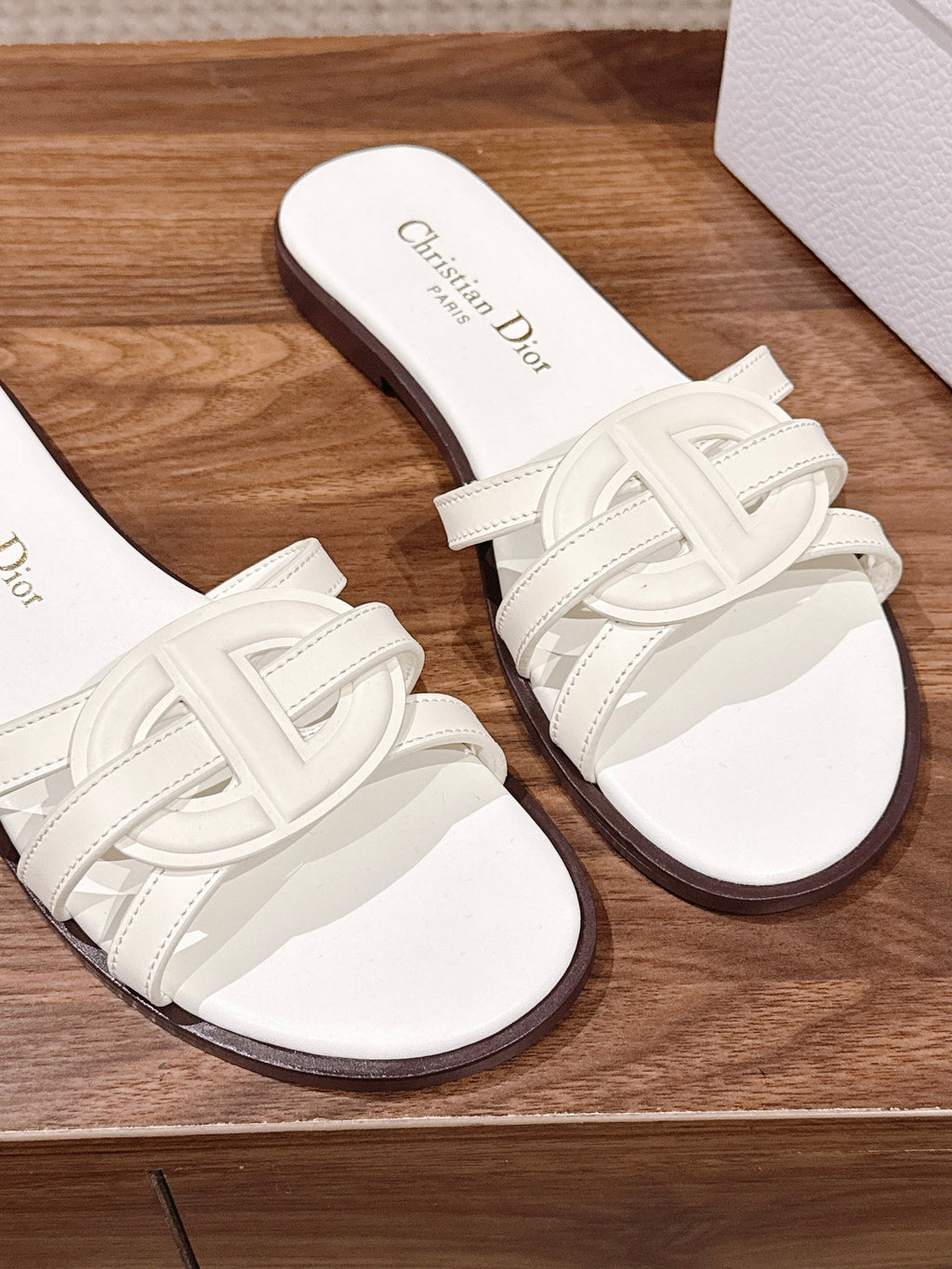 DIOR 26S SLIDE SANDALS IN WHITE CLUB WOVEN CALFSKIN