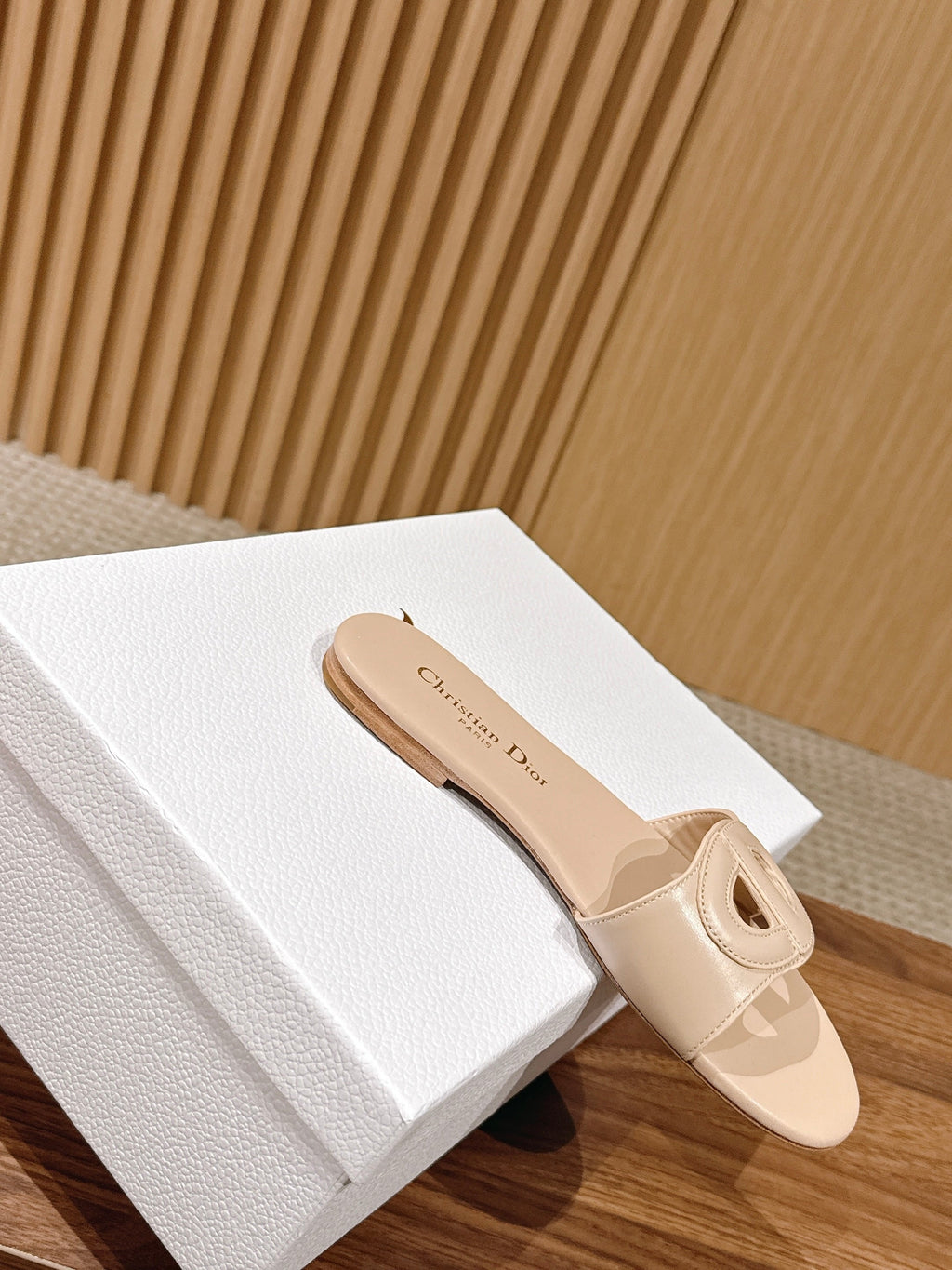 DIOR 26S SLIDE SANDALS IN LIGHT PINK CALFSKIN CD LOGO