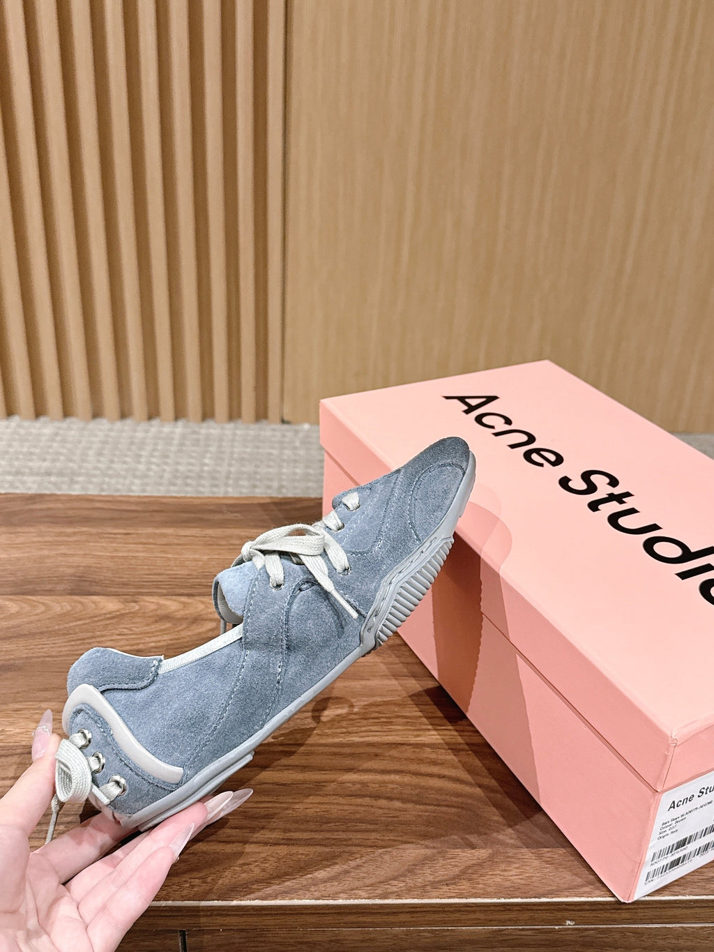 DIOR 26S LOW TOP SNEAKERS IN GREY SUEDE