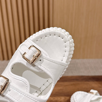 CHLOE 26S PLATFORM SANDALS IN WHITE CALFSKIN