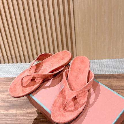 LP 26S THONG SANDALS IN CORAL PINK SUEDE