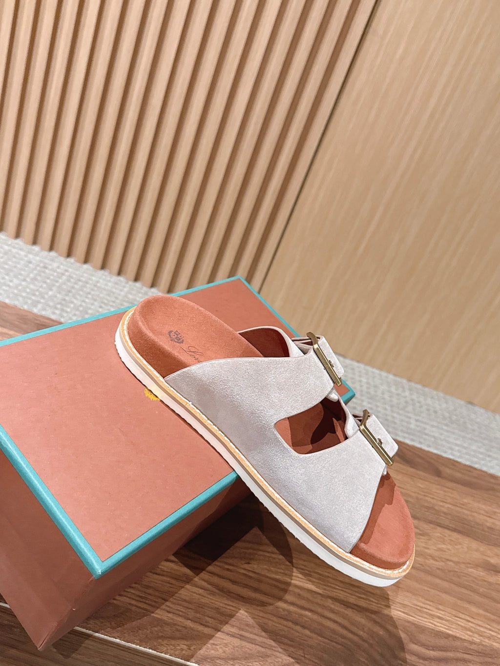 LP 26S DOUBLE BUCKLE SLIDES IN LIGHT GREY SUEDE GOLD HARDWARE