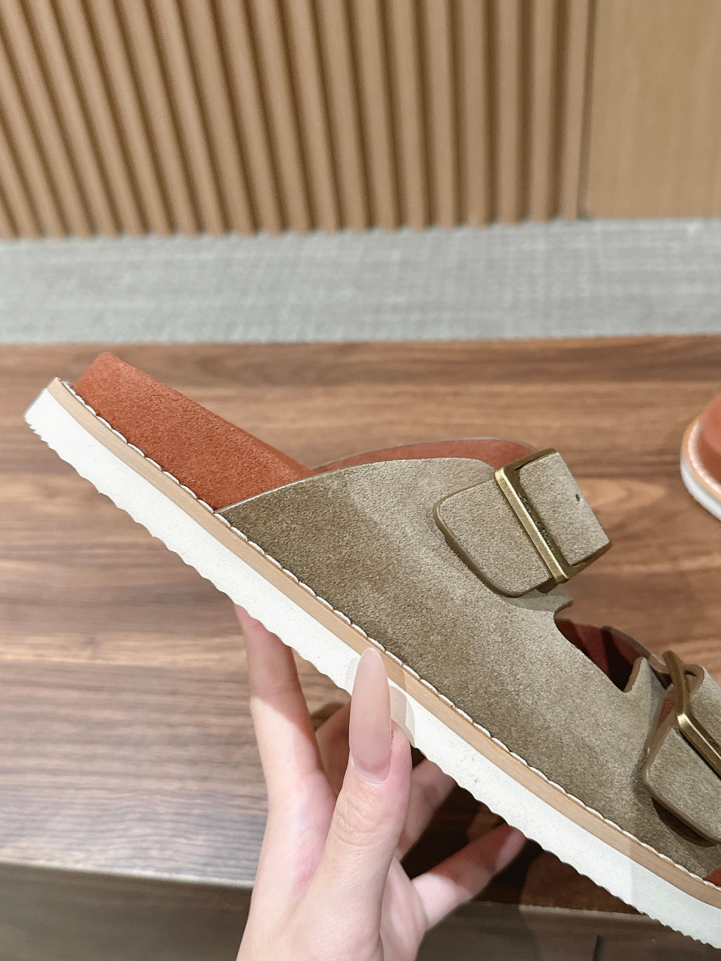 LP 26S DOUBLE BUCKLE SLIDES IN OLIVE BROWN SUEDE GOLD HARDWARE