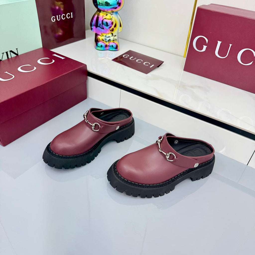 GG PLATFORM MULES 25S IN DARK RED CALFSKIN