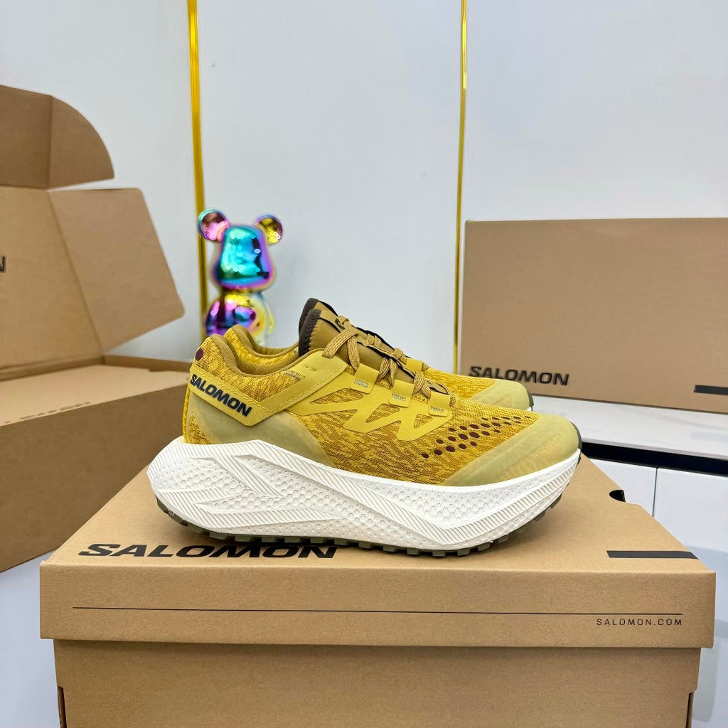 ALO 25S SALOMON ODYSSEY ELMT SNEAKER 45 MM IN YELLOW FABRIC
