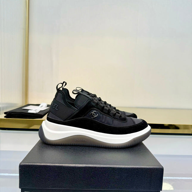 CHANEL 26S PLATFORM SNEAKERS IN BLACK CALFSKIN WITH CC LOGO