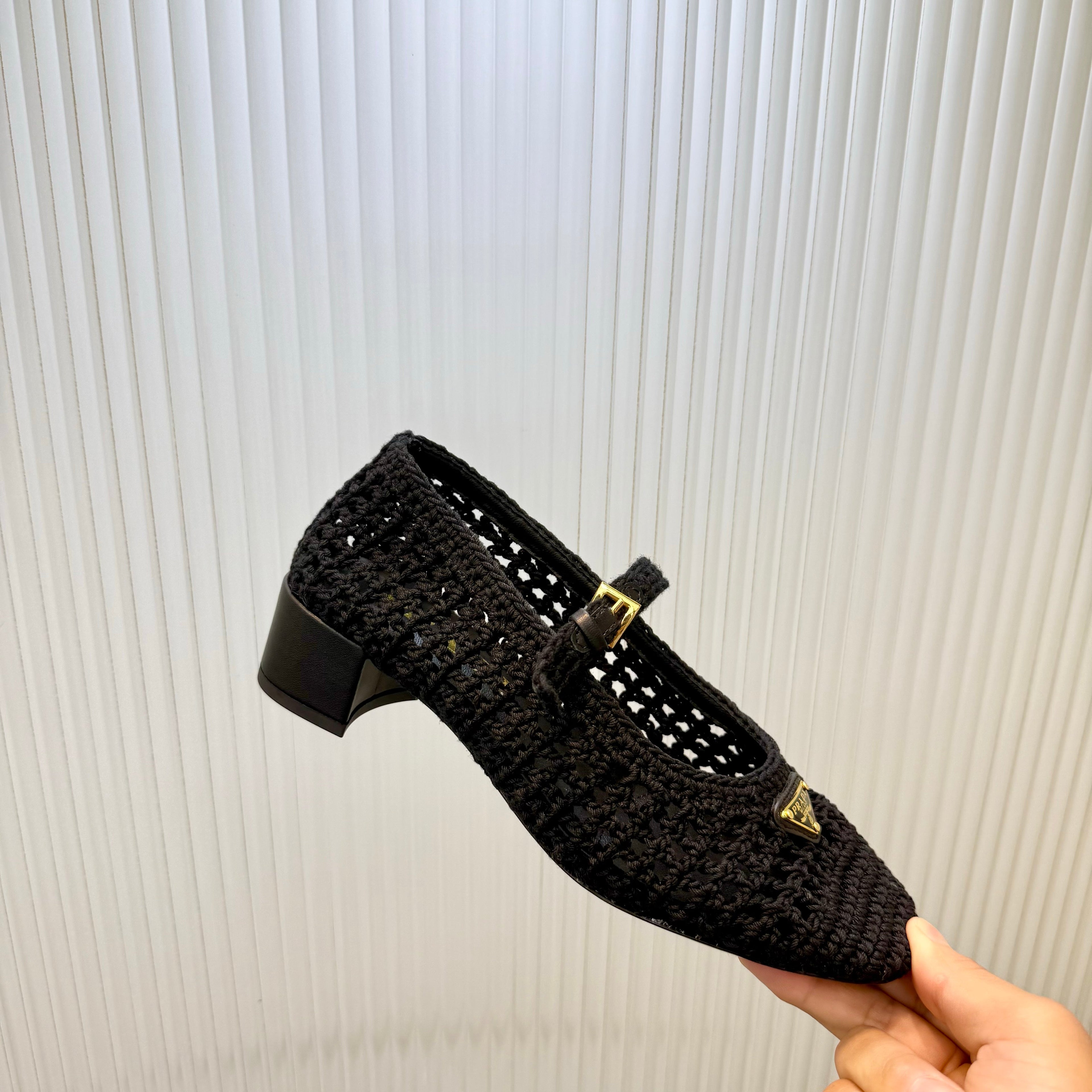 PRADA 26S LOGO PLAQUE CROCHET MARY JANE PUMPS 50MM IN BLACK WOVEN FIBER