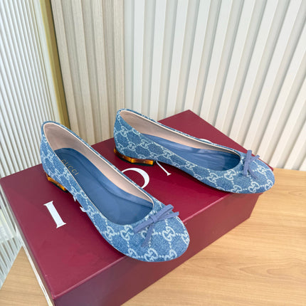GUCCI 26S BALLET FLATS IN BLUE DENIM WITH GG LOGO PATTERN