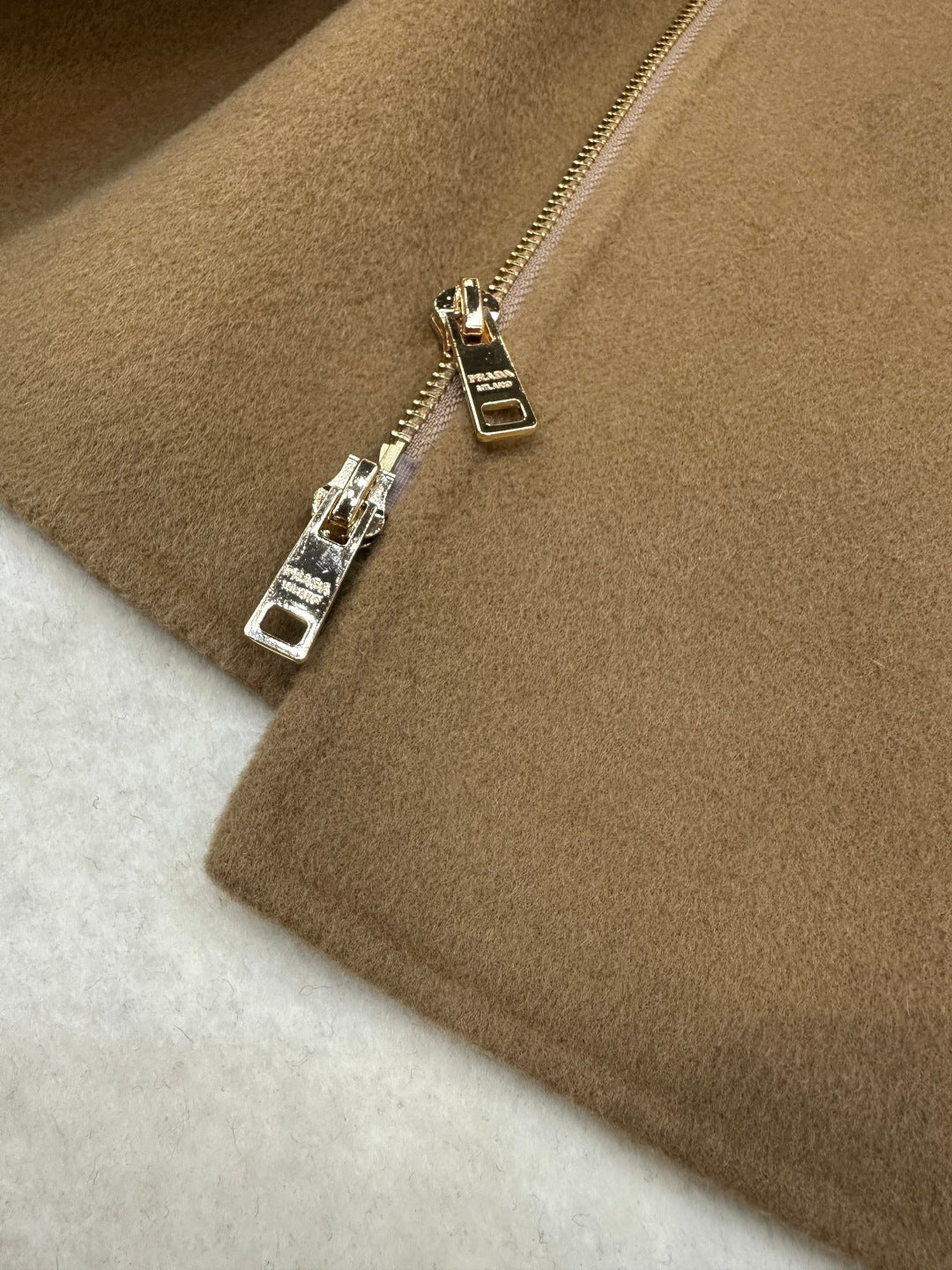 PRADA 25S LONG COAT 469