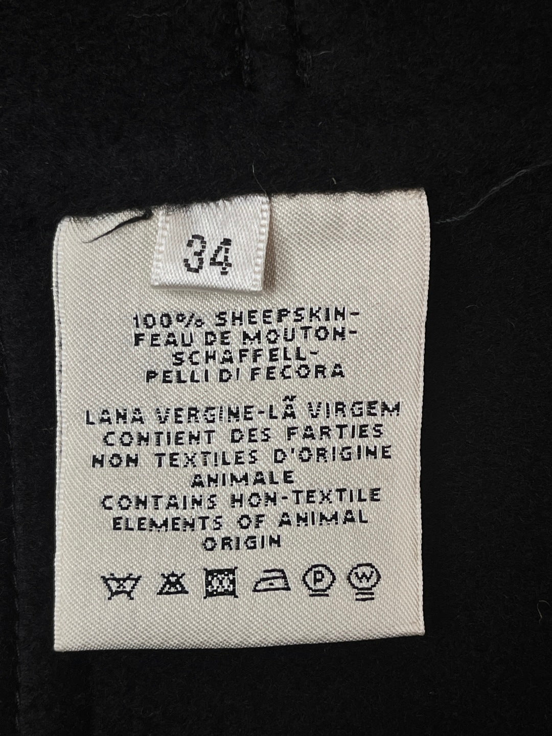 HERMES 25S SLEEVELESS PIG-NOSE VEST 205