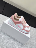 ALO 25S SNEAKER IN PINK AND WHITE LAMBSKIN