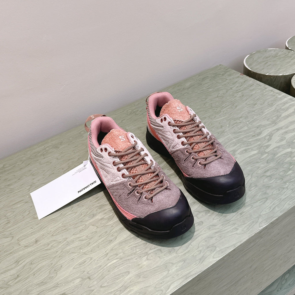 ALO 25S SALOMON X-ALP LTR SNEAKER IN MAUVE PINK SUEDE